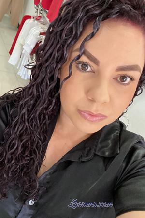 Ladies of Puntarenas