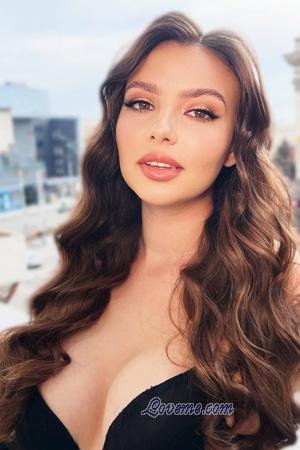 225393 - Tetiana Alter: 26 - Ukraine