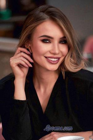 225629 - Vira Alter: 37 - Ukraine