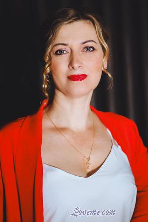 225760 - Ilona Alter: 43 - Ukraine