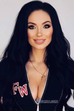 225971 - Oksana Alter: 39 - Ukraine