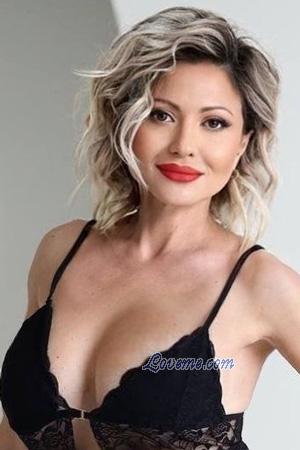 226225 - Nadiia Alter: 46 - Ukraine