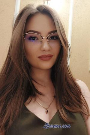 226238 - Ekaterina Alter: 25 - Ukraine