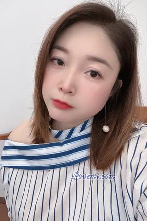 226886 - Lijuan Alter: 37 - China