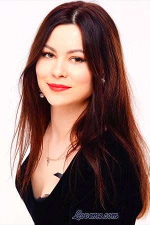 227577 - Anna Alter: 32 - Ukraine