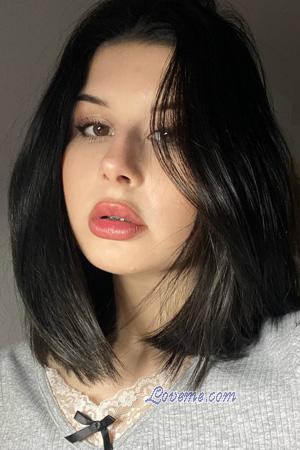 227931 - Mariia Alter: 21 - Ukraine