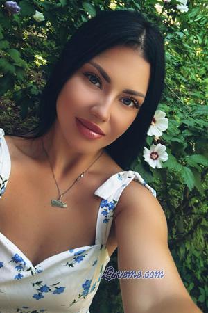 227946 - Alina Alter: 28 - Ukraine