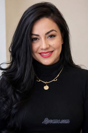 228092 - Viridiana  Alter: 41 - Mexiko
