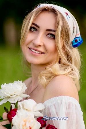 228191 - Valentina Alter: 43 - Ukraine