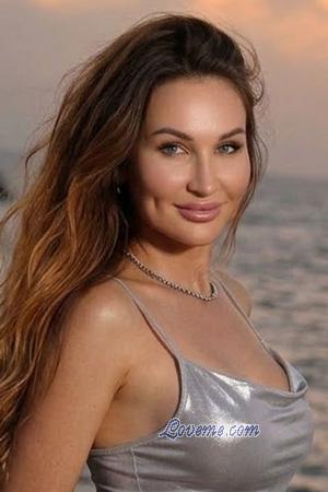 228729 - Viktoriia Alter: 49 - Ukraine