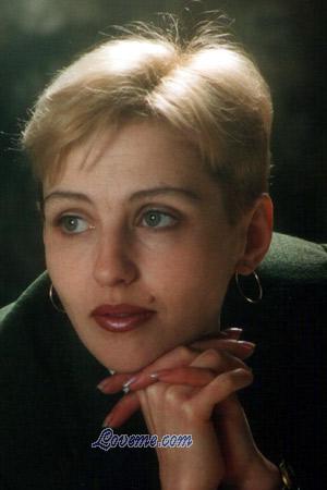 50173 - Victoria Alter: 38 - Ukraine