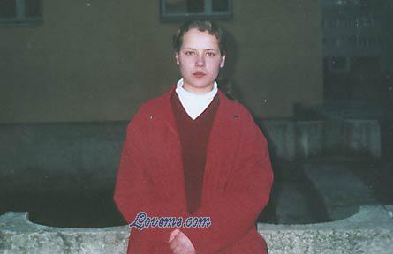 51807 - Julia Alter: 28 - Lettland