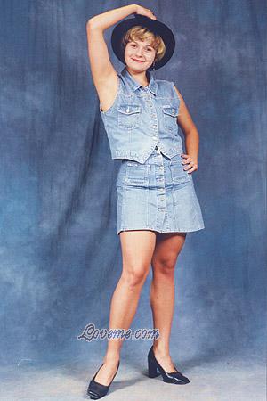 52314 - Anna Alter: 34 - Russland