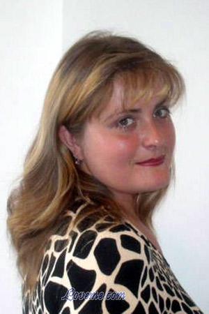 53497 - Elena Alter: 36 - Ukraine