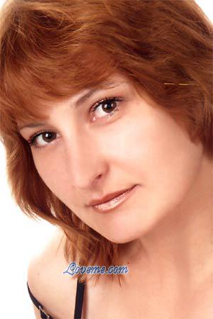 53607 - Victoria Alter: 35 - Ukraine