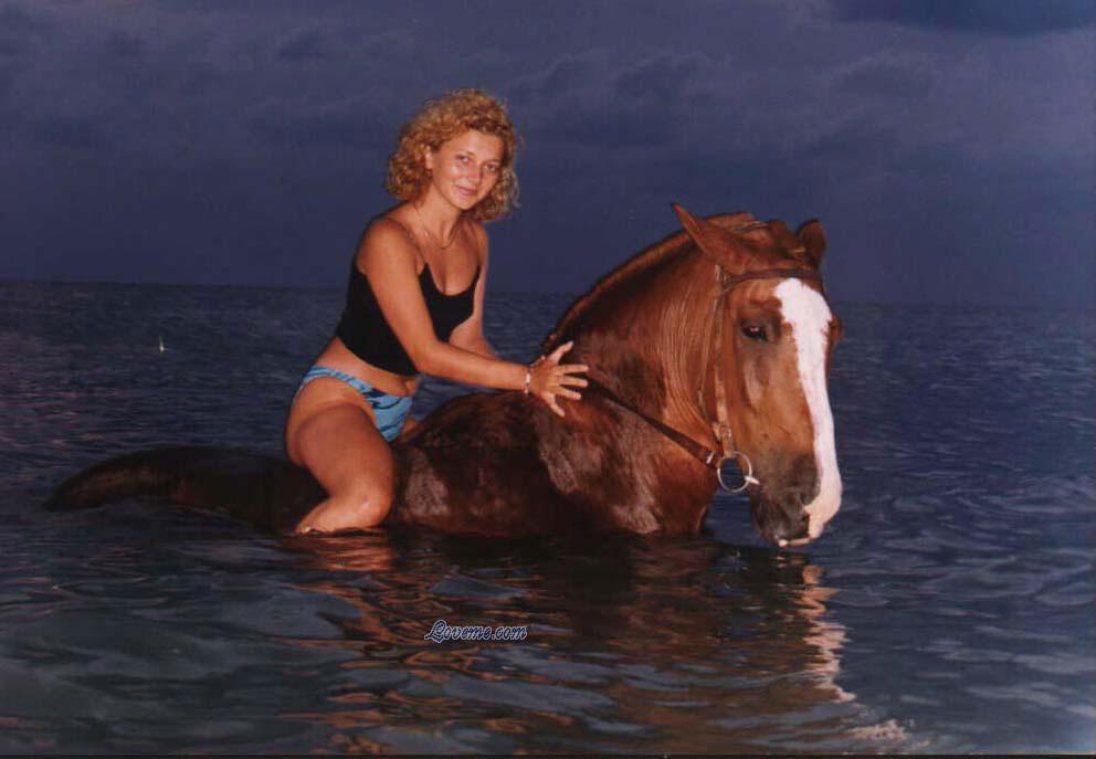 53629 - Jenya Alter: 35 - Russland