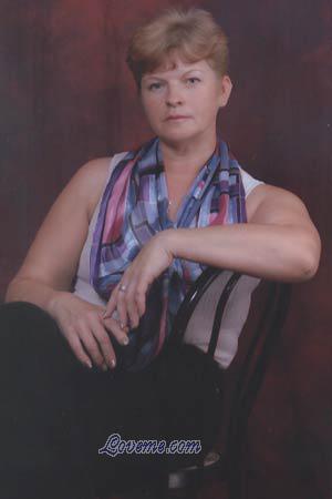 53936 - Guna Alter: 48 - Lettland