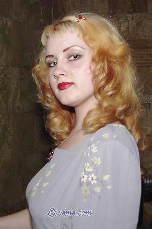 54310 - Helen Alter: 26 - Ukraine