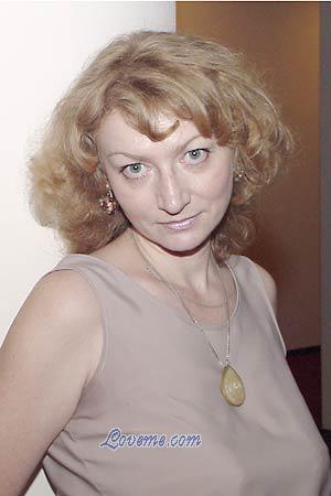 54886 - Anna Alter: 47 - Ukraine