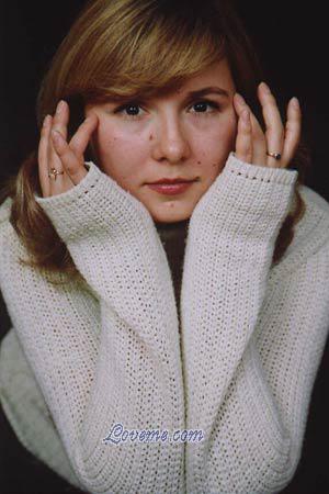 57805 - Kseniya Alter: 36 - Russland