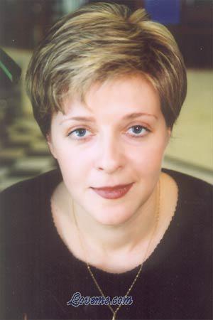 58849 - Diana Alter: 37 - Russland