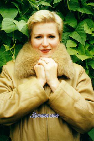 60372 - Ochseana Alter: 38 - Russland