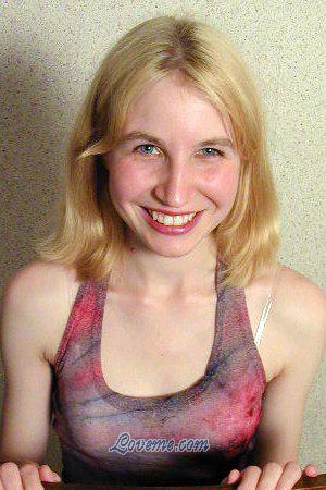 63105 - Lubov Alter: 28 - Russland