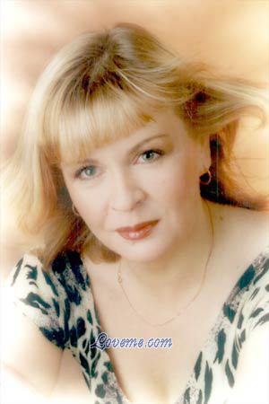 63703 - Anzhelika Alter: 46 - Russland