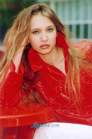 65454 - Anna Alter: 24 - Ukraine