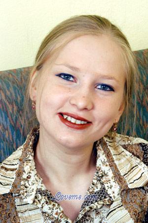 67787 - Anna Alter: 32 - Russland