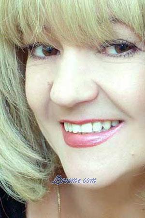 69404 - Alexandra Alter: 52 - Ukraine