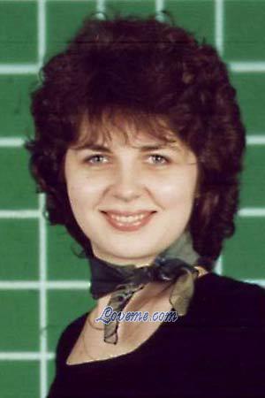 70102 - Irina Alter: 34 - Moldawien