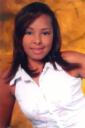 70489 - Rosa Alter: 32 - Kolumbien