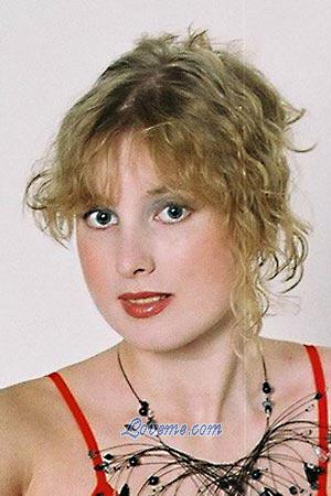 70812 - Viktoria Alter: 36 - Russland