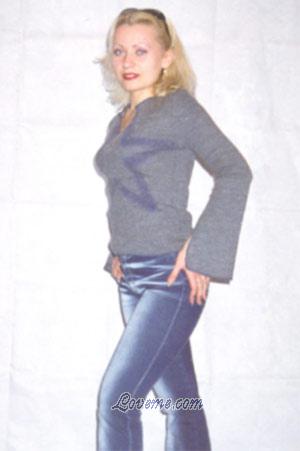 72425 - Ksenia Alter: 31 - Ukraine