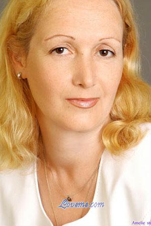 76067 - Inna Alter: 52 - Ukraine