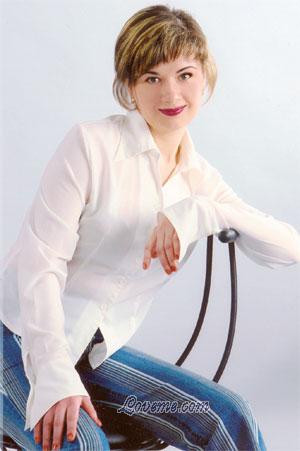 77899 - Elena Alter: 35 - Ukraine