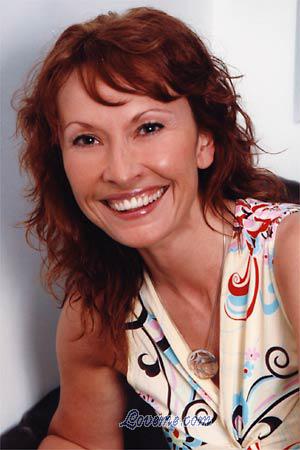 79360 - Ochseana Alter: 41 - Russland