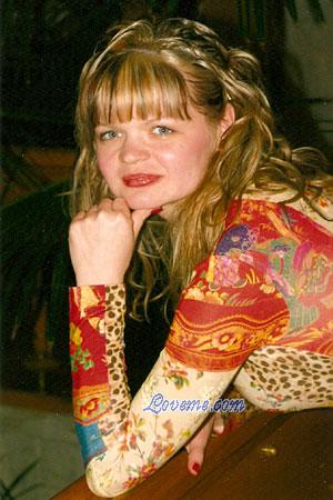 86729 - Elena Alter: 35 - Ukraine