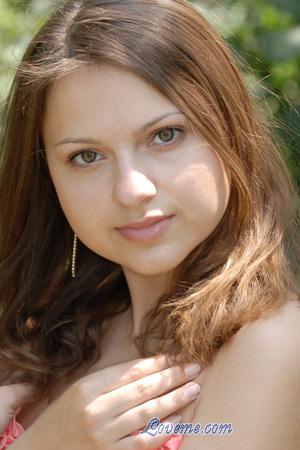96679 - Elena Alter: 25 - Ukraine
