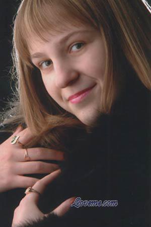 97604 - Anna Alter: 34 - Ukraine