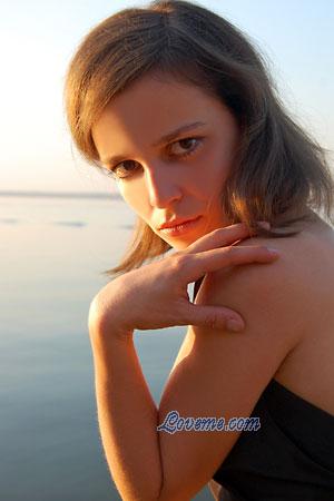 97640 - Ksenia Alter: 24 - Ukraine