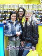 ukraine-women-12-08-020