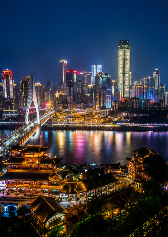 N&auml;chtlicher Blick auf Chongqing w&auml;hrend der Singlereise