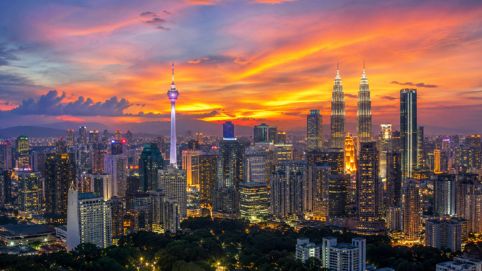 Skyline von Kuala Lumpur bei Sonnenuntergang w&auml;hrend der Malaysia-Reise